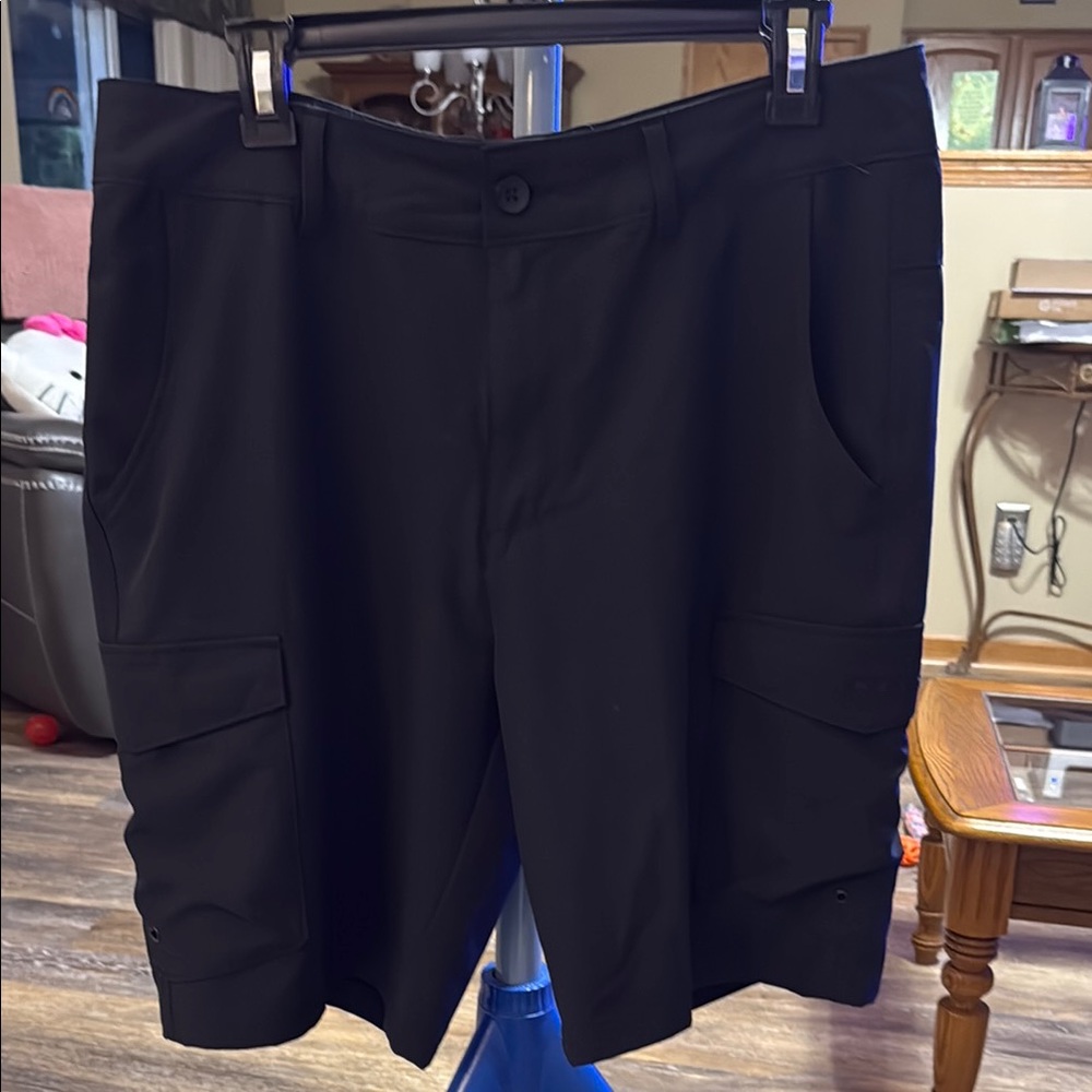 Men's Oakley Black Cargo Shorts
